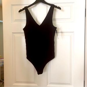 NWT Abercrombie SoftAF Seamless Deep V Black Bodysuit
